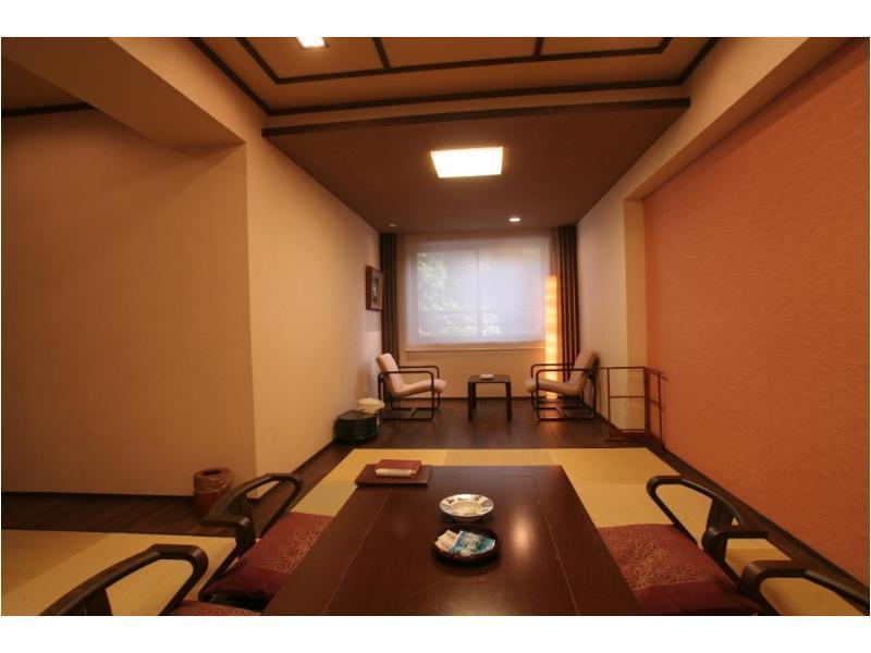 Отель Yamagisi Ryokan Фудзикавагутико Экстерьер фото